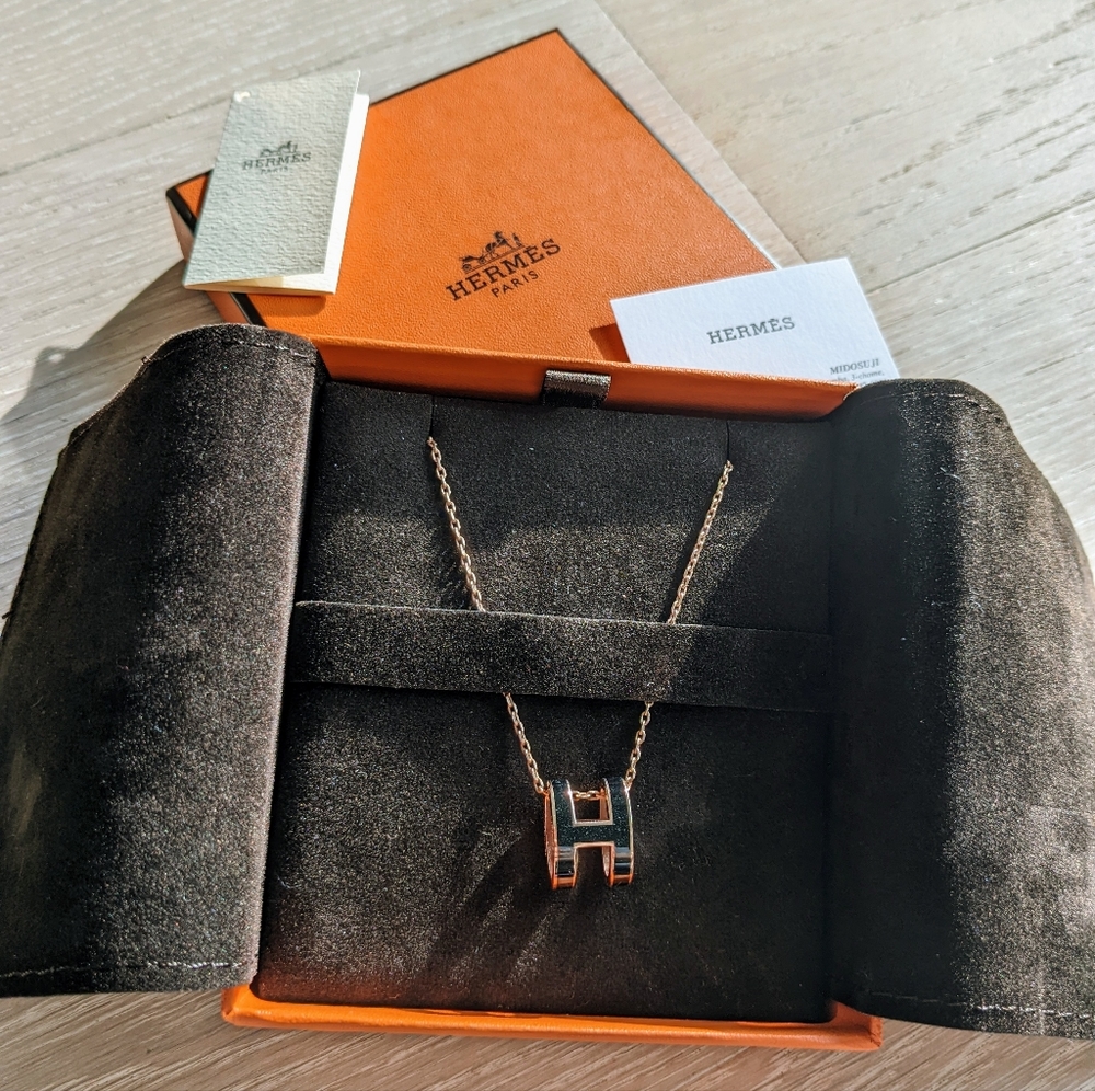 Hermes Pop H Pendant, Black and Rose Gold